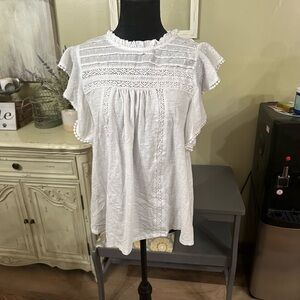 Chic White Ruffle Sleeve Blouse